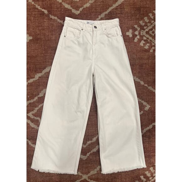 Zara Womens High waisted Wide Leg Jeans White 4 - Picture 2 of 5